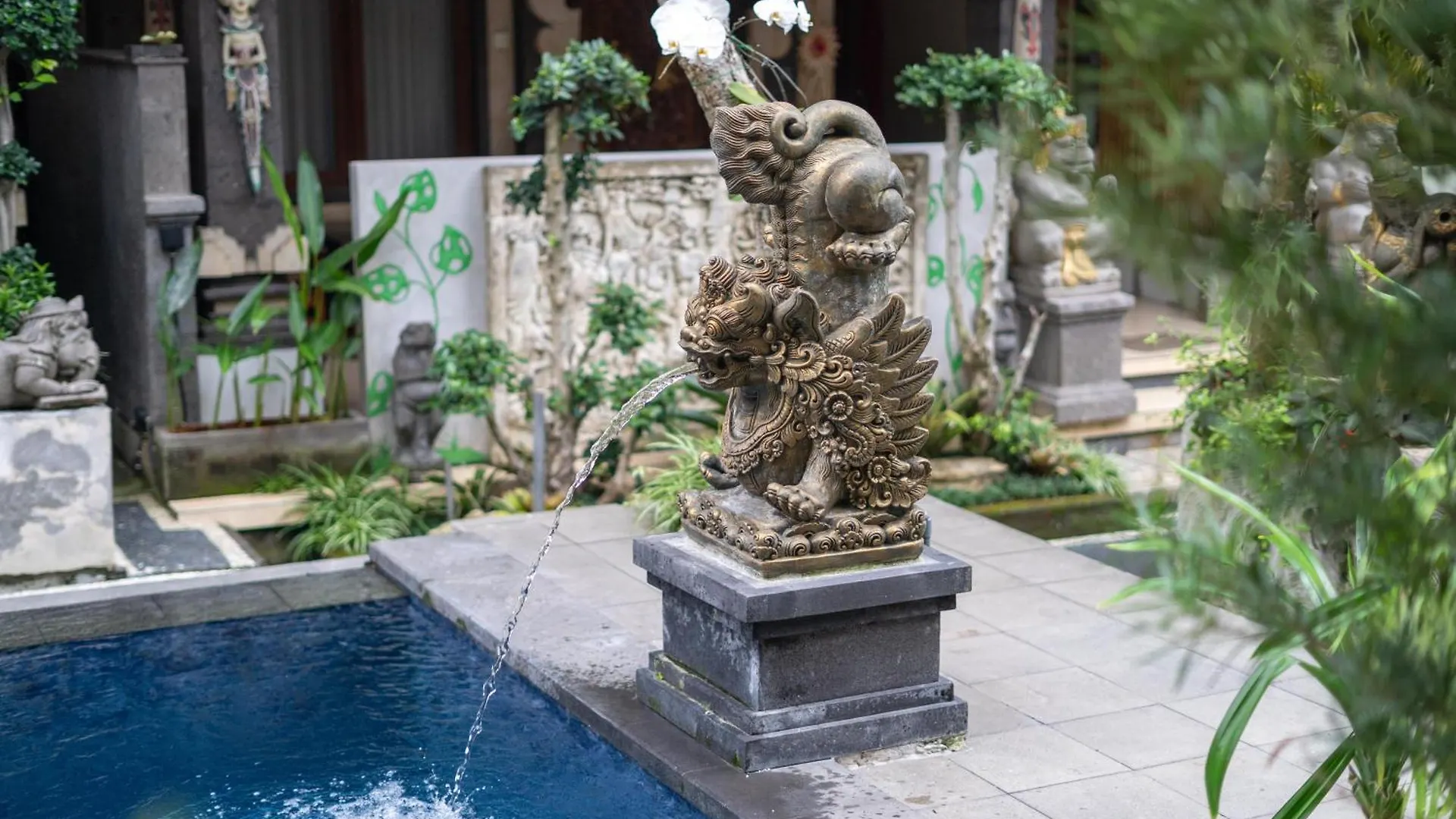 Askarasena Ubud