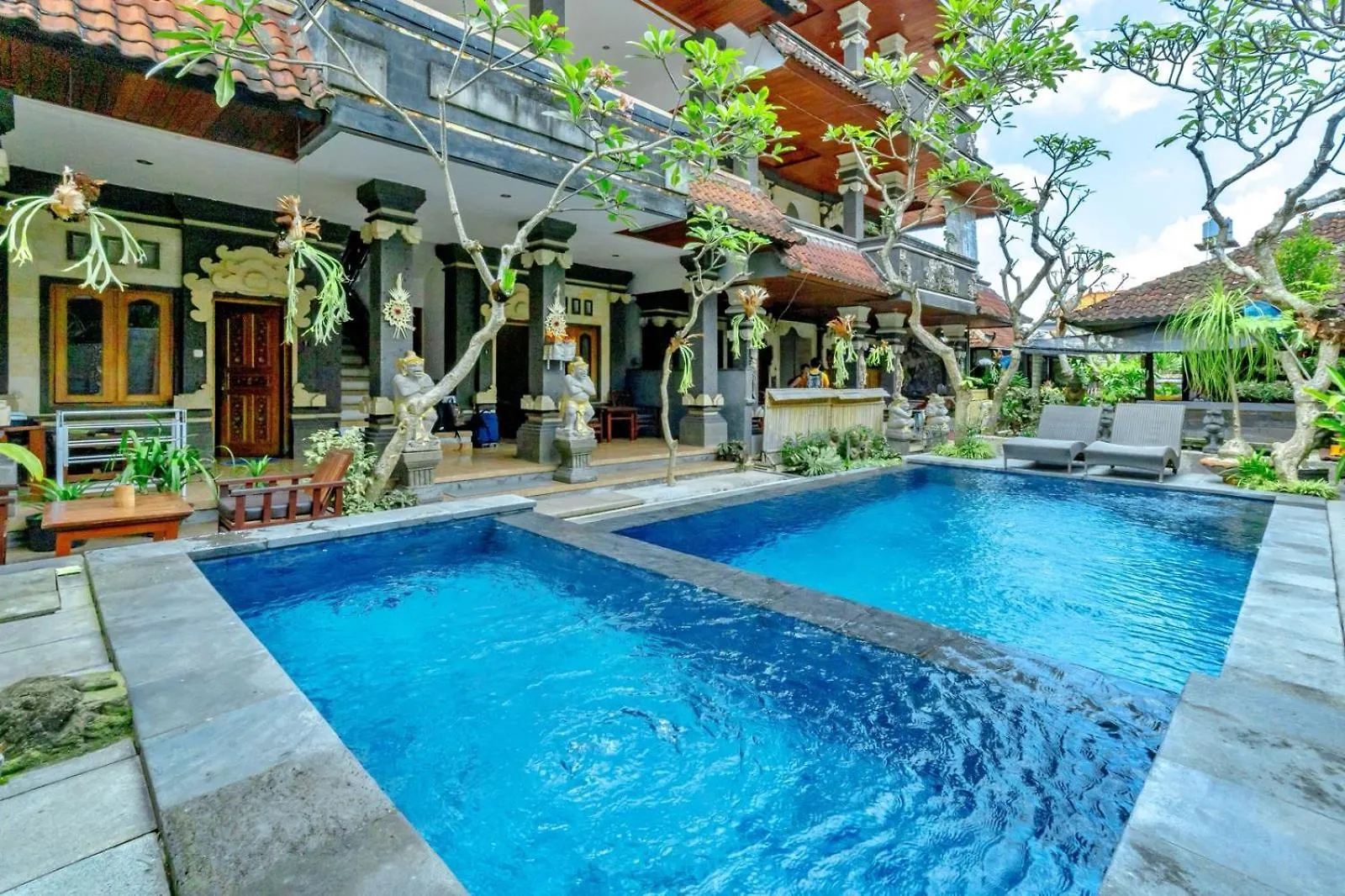 Askarasena Ubud אובוד
