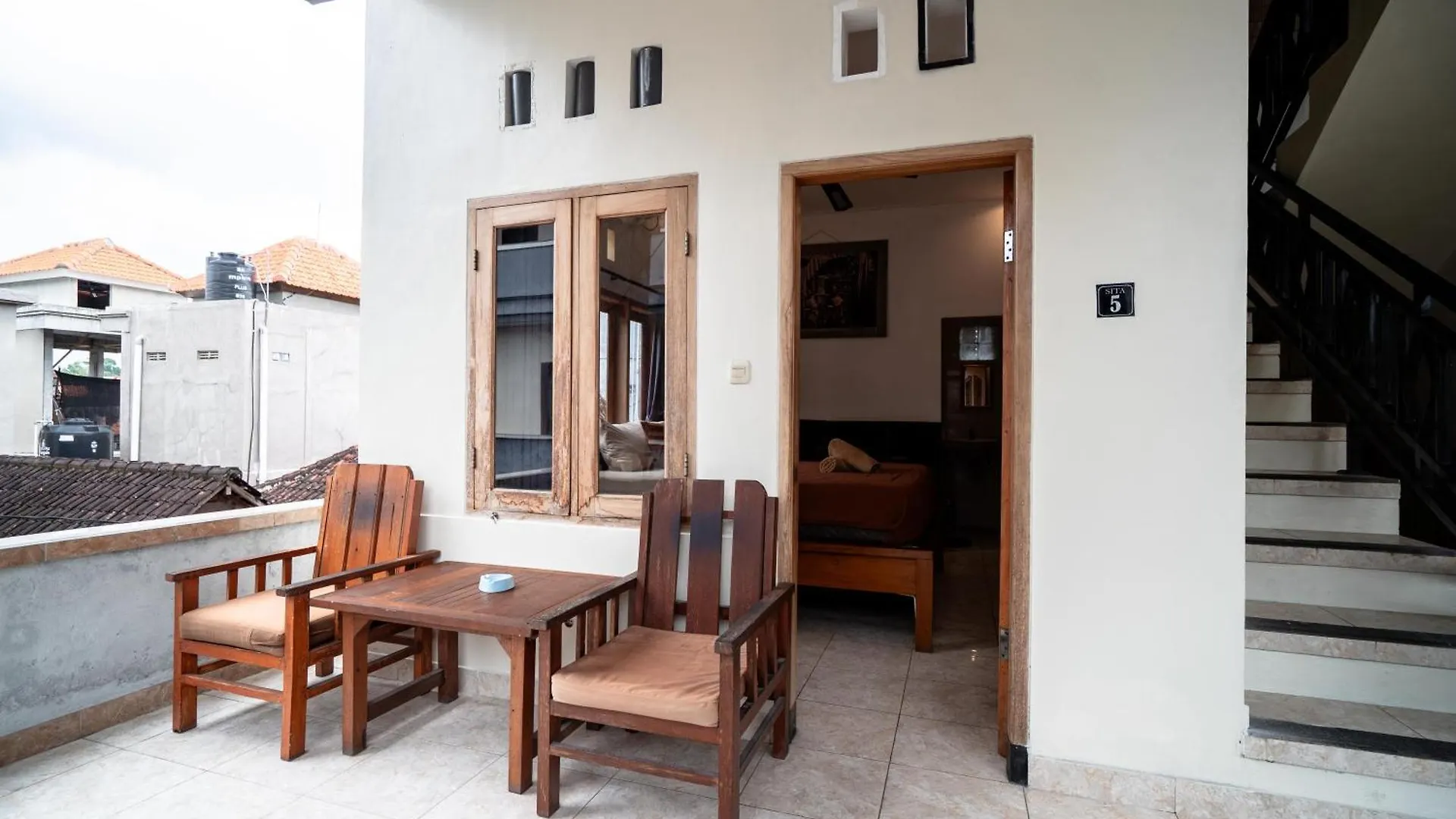 Askarasena Ubud 0*, אובוד